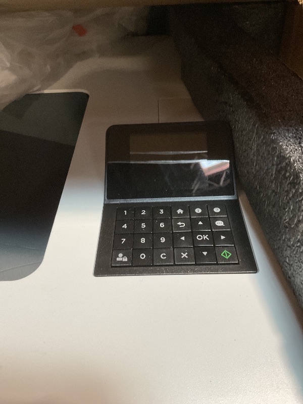 Photo 1 of *** FOR PARTS ONLY/BROKEN & WON'T TAKE CARTRIDGES** HP Color LaserJet Enterprise M554dn Printer