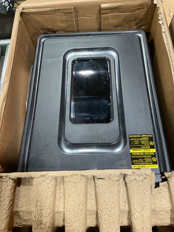 Photo 1 of **DAMGAED/BOTTOM BROKEN**Amazon Basics 24 Sheet Cross Cut Paper, CD and Credit Card Home Office Shredder with Pullout Basket, Black