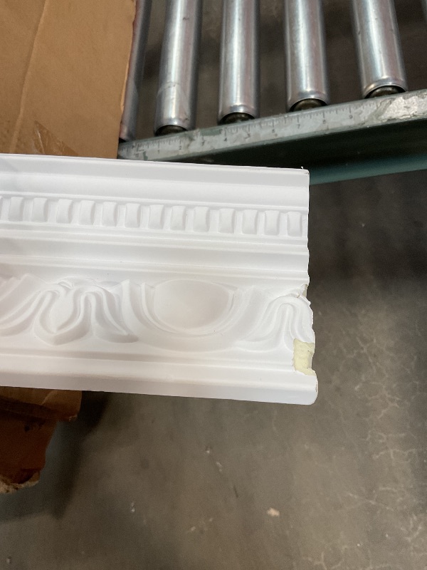 Photo 1 of * ONE PIECE ONLY, MINOR DAMAGE*Endurathane Edinburgh Crown Moulding, 4"H x 2 3/8"P x 4 5/8"F x 94 1/2"L, Factory Primed