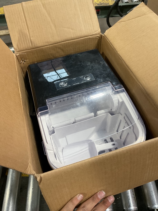 Photo 1 of *used*OLIXIS Portable Countertop Ice Machine Maker with Handle, Bullet Ice, 9 Cubes in 6 Mins, 26.5lbs/24Hrs, Self-Cleaning, Black