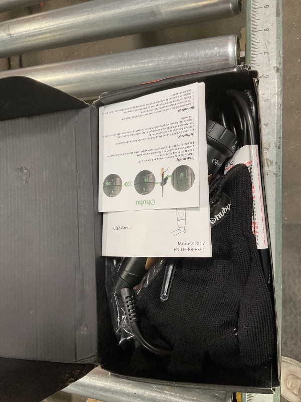 Photo 1 of 7 in 1 Curling Wand Set: Ohuhu Curling Iron Wand 7Pcs 0.35 to 1.25 Inch Interchangeable Ceramic Barrel Heat Protective Glove 2 Clips Dual Voltage Hair Curler Girl Women Mother Christmas Gift Rose Gold