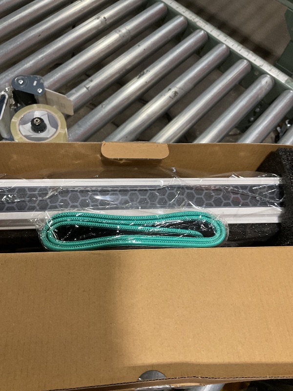 Photo 1 of ****FAN IS LOUD**** llano V12 Laptop Cooling Pad with 5.5" Turbofan – High-Speed Cooling for 15-19 Inch Gaming Laptops, Adjustable Speed & Touch Control, 3-Port USB Hub, with Mousepad, White (No RGB)