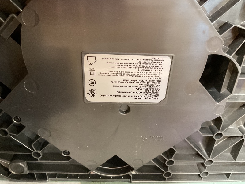 Photo 1 of ***POSSIBLY FOR PARTS/ UNTESTED**** Shark PowerDetect Pet Plus Clean & Empty Cordless Stick Vacuum & Auto-Empty System, Powerful Suction, HEPA Filtration, Carpet & Hard Floor, Portable, Stick Vacuum for Pet Hair