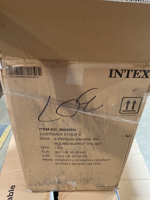 Photo 1 of ***UNKNOWN MISSING PIECES OR DAMAGES / UNTESTED (TOO BIG TO TEST) *** INTEX 28425EH PureSpa Bubble Massage Spa Set Outdoor Inflatable Portable Hot Tub, Includes Energy Efficient Spa Cover, Saltwater System Ready, 4 Person, 77in x 28in