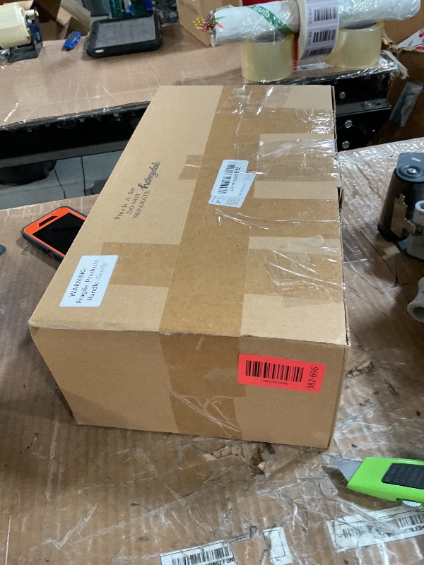 Photo 1 of (SEE NOTES) Honeydak 30 Pack Tumbler with Straw and Lid Bulk Glitter Plastic Cups Water Bottle Iced Coffee Travel Mug Reusable Party Favor Cups for Birthdays travel 24-27 oz (Assorted Color)