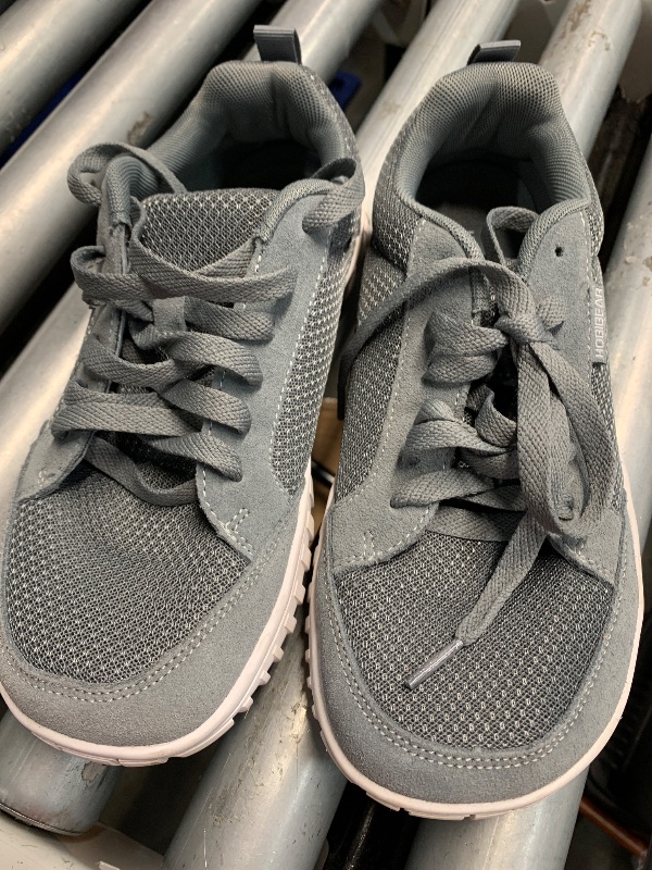 Photo 1 of (womens 9.5) HOBIBEAR Unisex Wide Athletic Barefoot Shoes for Men Women Outdoor Trail Running Walking Shoe