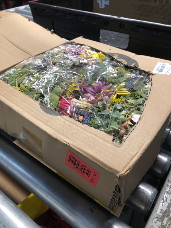 Photo 1 of ***STOCK PHOTO FOR REFERENCE ONLY***GENMOUS 24 Inch Summer Spring Blue Daisy Wreath for Front Door, Rustic and Farmhouse Flower Wreath with Myosotis sylvatica, Indoor&Outdoor Wedding Wall Home Decor