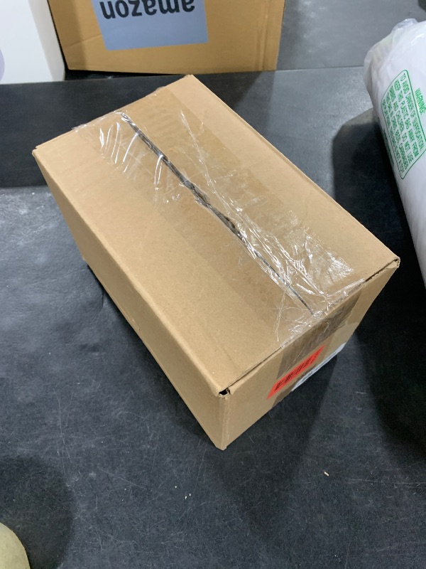 Photo 1 of MAXLONE ™ Car Spray with Triphene® Technology, Quick Spray & Wipe All Purpose Waterless Detailer - Clean, Shine, Protect Paint, Glass, Wheels, Trim Without Pre-Washing (2, 20oz w 4 Micro Fiber Cloth)