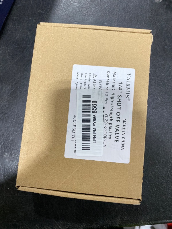 Photo 1 of 10 Pack 1/4" Drip Irrigation Shut Off Valve, Quick Connect Universal Drip Irrigation Tubing Coupling Valve, Connector Locking Fitting for Sprinkler or Drip Irrigation System Parts & Connectors