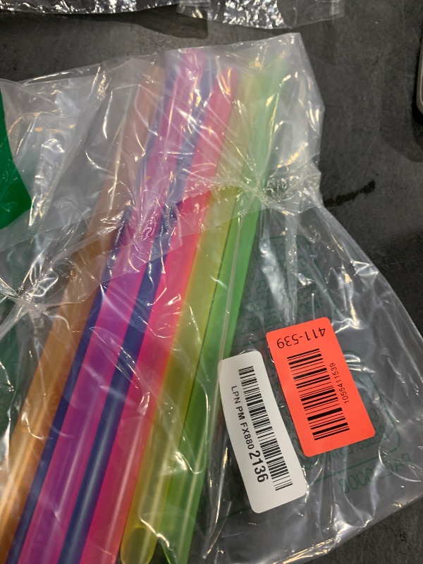 Photo 1 of [Angled Tips] 8 Pcs Reusable Boba Straws & Smoothie Straws - Multi Colors Jumbo Wide Reusable Straw, BPA FREE Food-Grade Plastic Straw for Bubble Tea(Tapioca, Boba Pearls), Milkshakes with 2 Brushes