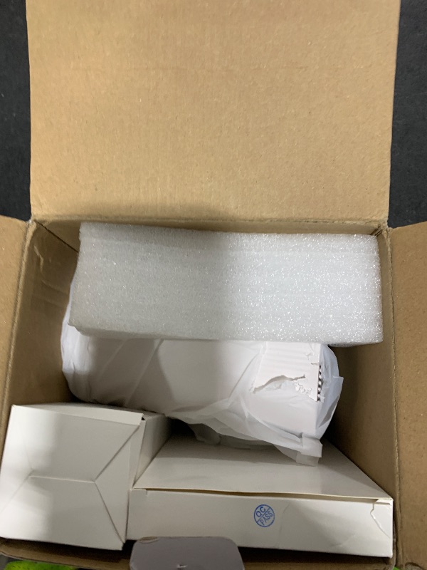 Photo 1 of ?Electric Focus?Magcubic Mini Projector 4K Support, Portable Projector with WiFi 6 and Bluetooth 5.4, Smart Proyector, 5W Soundbase Speaker, 180°Rotation for Home Theater