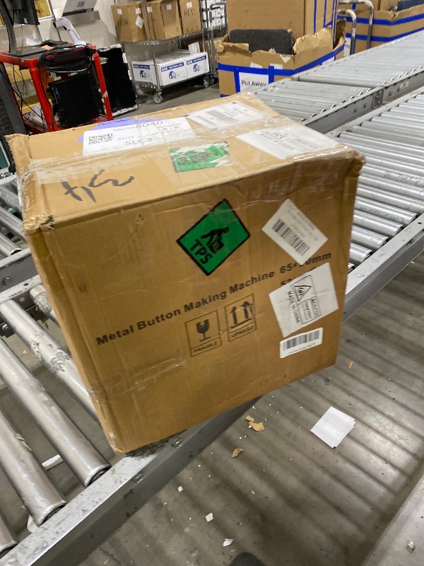 Photo 1 of 2x2inch Square Fridge Magnet Maker Machine Kit, 50 * 50mm DIY Photo Refrigerator Sticker Badge Press Machine with Paper Cutter, 200 Cardboard Magnet Materials, 100 Photo Paper
