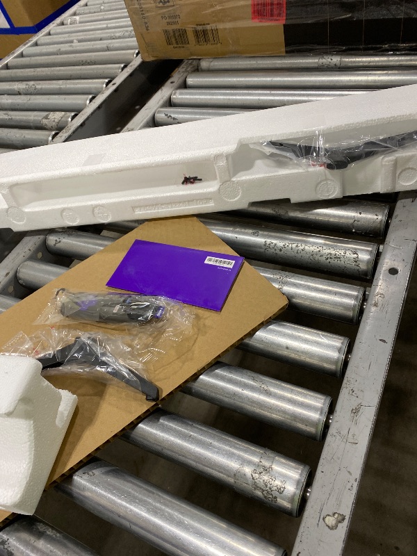 Photo 1 of Roku Smart TV – 40-Inch Select Series, 1080p Full HD TV – Roku TV with Voice Remote – Flat Screen LED Television with Wi-Fi for Streaming Live Local News, Sports, Family Entertainment