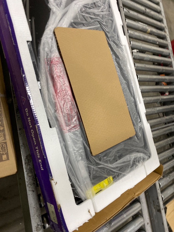 Photo 1 of Roku Smart TV – 40-Inch Select Series, 1080p Full HD TV – Roku TV with Voice Remote – Flat Screen LED Television with Wi-Fi for Streaming Live Local News, Sports, Family Entertainment