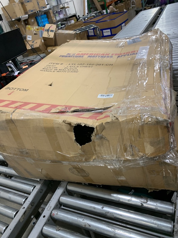 Photo 1 of VERY LARGE KENNEL/CAGE