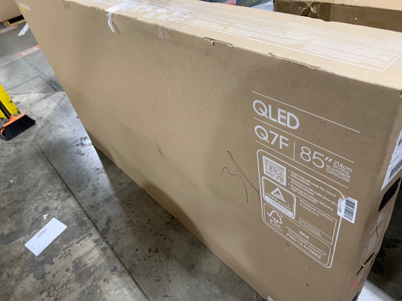 Photo 1 of Samsung 85-Inch Class QLED Q7F Series Samsung Vision AI Smart TV (2025 Model, 85Q7F) Quantum HDR, Object Tracking Sound Lite, Q4 AI Gen1 Processor, 4K upscaling, Gaming Hub, Alexa Built-in