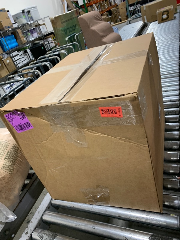 Photo 1 of *BOX DAMAGED** Amazon Basics 30% Recycled Multipurpose Copy & Print Paper, 8.5 x 14 in, 20 lb Weight, 92 Bright, White, 5000 Sheets (10 Reams)