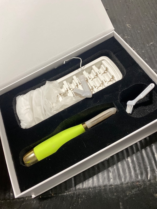 Photo 1 of CEVEK Sonic Dermaplaning Tool - Electric Facial Hair Remover for Women & Eyebrow Trimmer, Exfoliating Face Razor with 8 Replacement Blades (3 Months Supply) for Peach Fuzz & Dead Skin (Green)