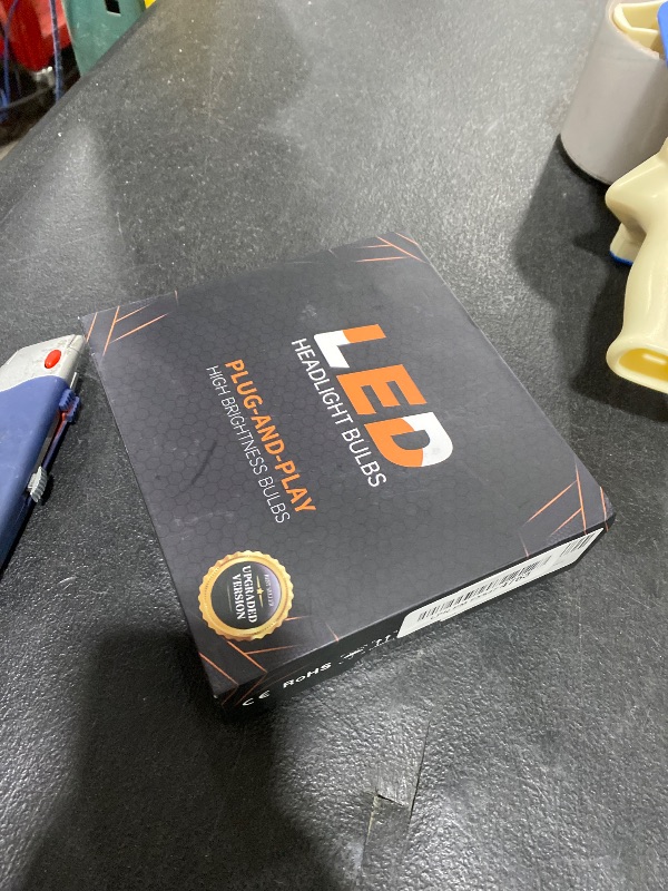 Photo 1 of AMXTOBUB For Jeeppy Patriot 2010 2011 2012 2013 2014 2015 2016 2017 Headlight Bulbs, 9008/H13 High Low Beam + 5202/H16 Fog Light Bulbs + Turn signal Lights, Pack of 6