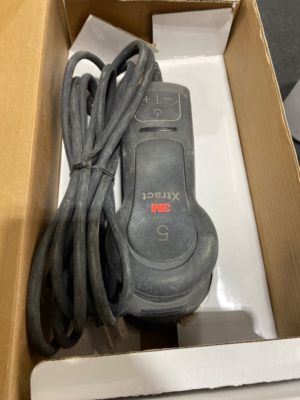 Photo 1 of 3M Xtract Electric Random Orbital Sander, Ergonomic and Lightweight ROS, 88758, 5 in, Central Vacuum, 3/16 in Orbit, 110V, 350W Motor, Metal Fabrication, Woodworking, Black