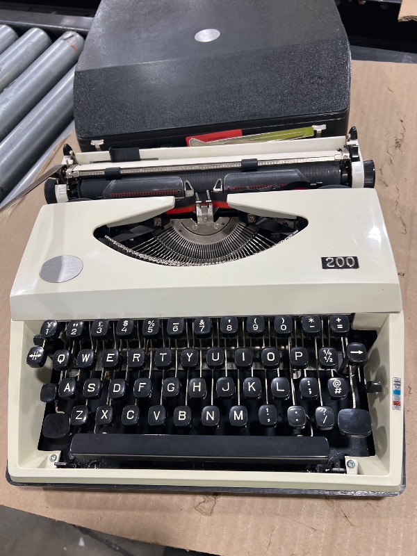 Photo 1 of Manual Typewriter Traditional,Portable Mechanical English Typewriter for Notes,Classic Retro Writing Machine,Letters,or Creative Writing and Vintage Collectible Present
