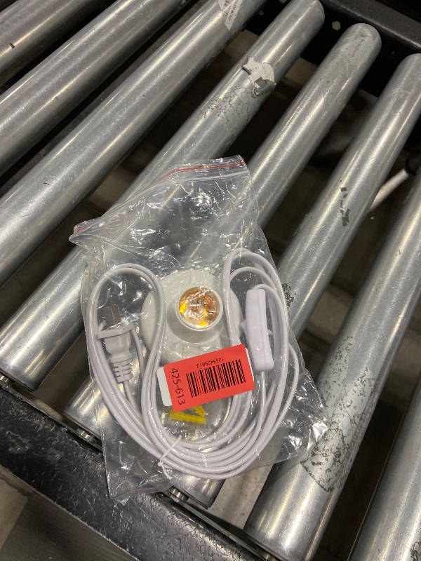 Photo 1 of ? 10ft Light Bulb Socket with Cord,E26/ E27 Lamp Base Desktop, Light Socket with Cord Light Bulb Base E26/ E27 Lamp Base Desktop Include Screw Cords On/Off Switch Hanging