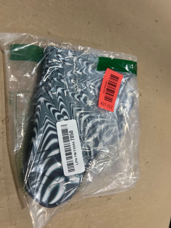 Photo 1 of Mougee - Micro Flow Star - A Pocket Friendly Micro Version Flow Star (Zebradelic)