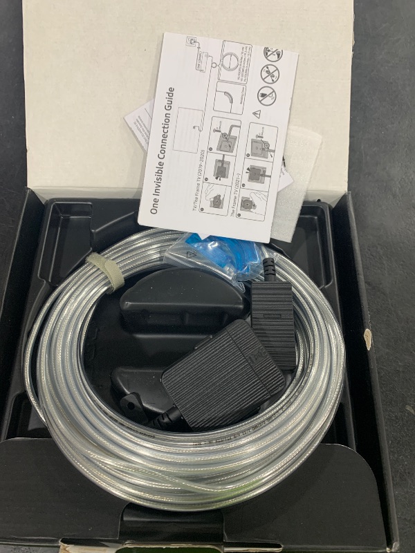 Photo 1 of Samsung 15m One Invisible Connect Cable for QLED 4K & The Frame TVs (Model) - White - VG-SOCR15/ZA