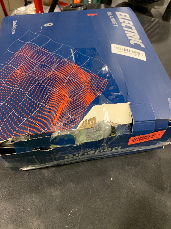 Photo 1 of Bedsure Heated Blanket Throw Blanket - Fast Heating Electric Blanket, Soft Flannel Heated Throw with 4 Time Settings, 6 Heating Settings, Warm Gifts for Grandma & Grandpa & Seniors (50"x60", Grey)