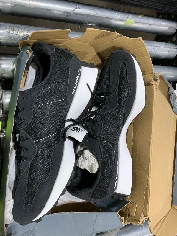 Photo 1 of new balance men 13