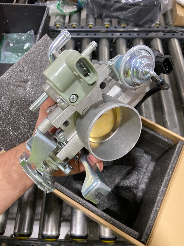 Photo 1 of RALBDX 3-Pin Throttle Body 22210-62220 Compatible with Toyota 4Runner 1996-2002, Tacoma 1995-2004, T100 1995-1998, Tundra 2000-2004 3.4L # 2221062220 2221062230 22210-62230