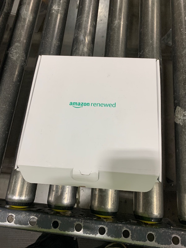 Photo 1 of Apple iPhone 16 Pro Max, US Version, 256GB, Desert Titanium - Unlocked (Renewed)