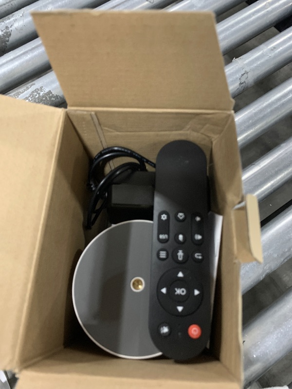 Photo 1 of [Built-in Apps & 2026 Upgraded] Mini Projector with WiFi 6 and Bluetooth 5.4 Support 4K 1080P Auto Keystone 180° Rotatable Projector Portable Compatibile with HDMI/TV Stick/Memory Stick/Laptop, White