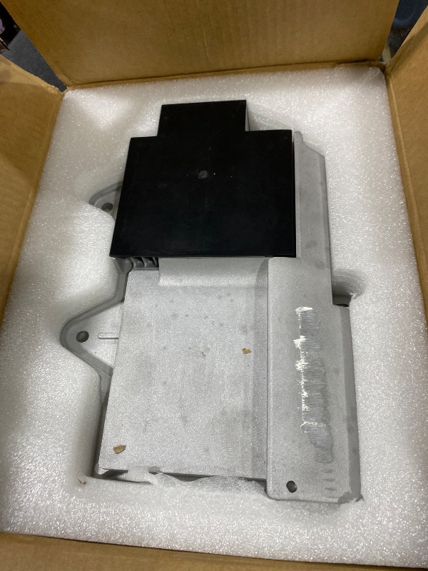 Photo 1 of 7PP035223AA Multichannel Amplifier Compatible with Porsche 911 2009-2016, Boxster Cayman Cayenne Panamera 2.7L 3.4L 3.6L 2.9L 3.8L 4.8L, OE# 7PP.035.223.AA 7PP 035 223 AA