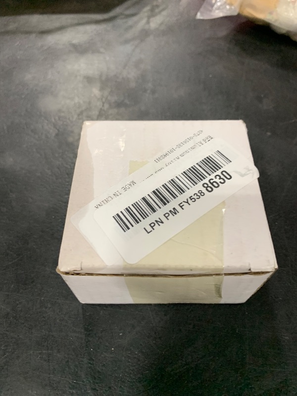 Photo 1 of X AUTOHAUX Red Aluminum Alloy Gas Engine Oil Filler Cap Plug Cover for Toyota Reiz Camry Highlander Crown Corolla