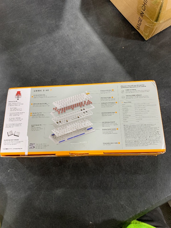 Photo 1 of Glorious Gaming - GMMK 3 HE Rapid Trigger Keyboard, Hall Effect, 8K Polling Rate, MX Mechanical & Magnetic Switches, Hotswappable 65% Keyboard, Modular Gasket System, Doubleshot PBT keycaps (White)