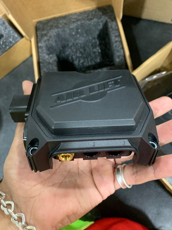 Photo 1 of Air Lift 25980 WirelessOne (2ND Generation) [Replaces 25870]