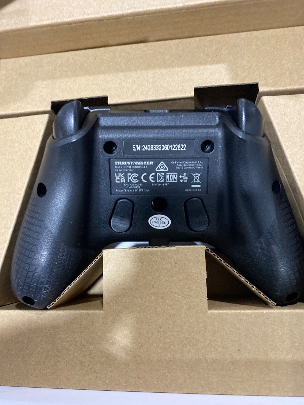 Photo 1 of Thrustmaster HEART CONTROLLER, Hall Effect Gamepad with H.E.A.R.T. Anti-drift Technology for Xbox Series X|S and PC