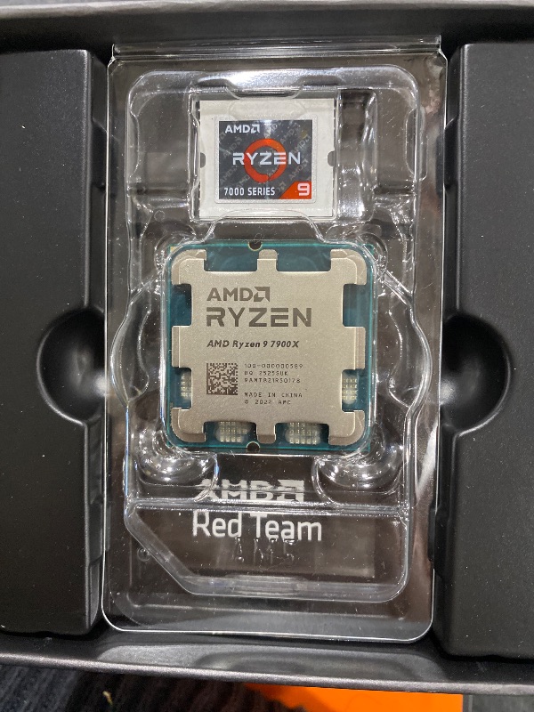 Photo 1 of AMD Ryzen 9 7900X 12-Core, 24-Thread Unlocked Desktop Processor