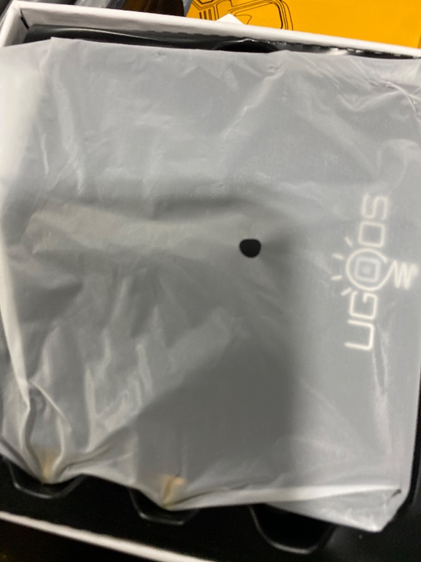 Photo 1 of Ugoos AM6B Plus TV Box Amlogic S922X-J Android 9.0 DDR4 4GB RAM 32GB ROM WiFi6 1000M Ethernet USB 3.0 BT5.0 4K H.265 HDR TV Box