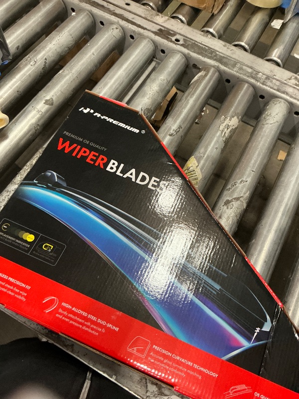 Photo 1 of ***********missing the clips***********
A-Premium Pack of 2 Windshield Wiper Blades with Wear Indicator & Towel - Compatible with Ford Ranger 2024-2025 - 25" and 17", TLP Connector, Left and Right