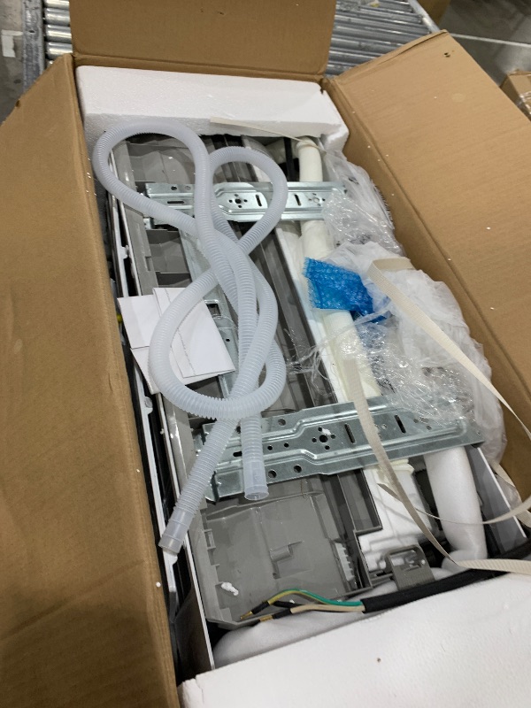 Photo 1 of **************THIS DOES NOT INCLUDE THE OUTDOOR UNIT***********
GarveeLife 12,000 BTU Mini Split Air Conditioner with Heater, 21 SEER2 High-Efficiency Ductless Inverter, 230V Smart AC with WiFi and Remote Control, Easy Installation Kit, Cools Rooms up to 