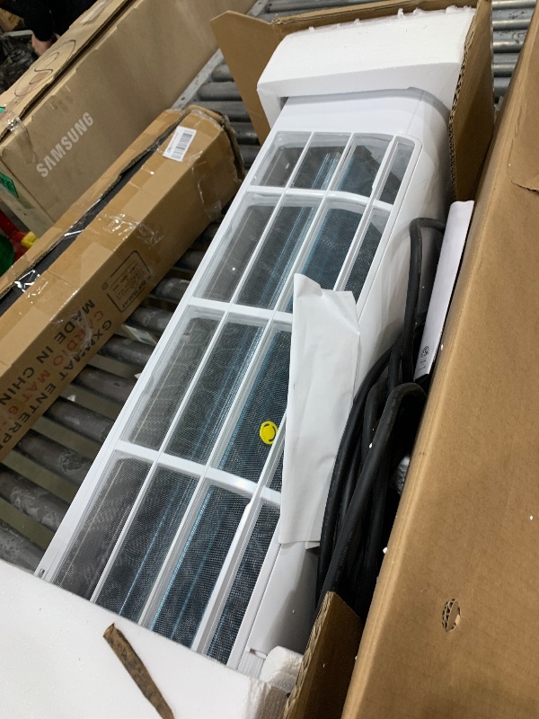 Photo 1 of **************THIS DOES NOT INCLUDE THE OUTDOOR UNIT***********
GarveeLife 12,000 BTU Mini Split Air Conditioner with Heater, 21 SEER2 High-Efficiency Ductless Inverter, 230V Smart AC with WiFi and Remote Control, Easy Installation Kit, Cools Rooms up to 