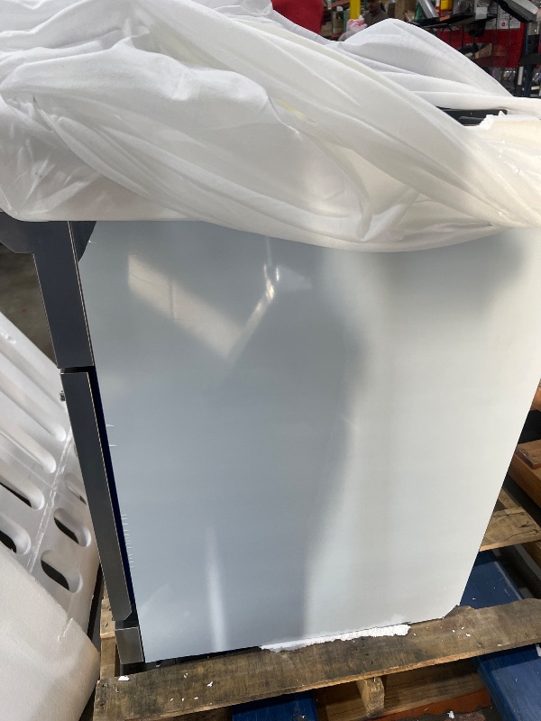 Photo 1 of ***PARTS ONLY**COSMO GRP366 36 in. Vista Collection 4.5 cu. ft. Gas Range, 6 Burners, Convection Oven, LED Light Panel in Modern Stainless Steel ( Pleas Read Clerks Notes)