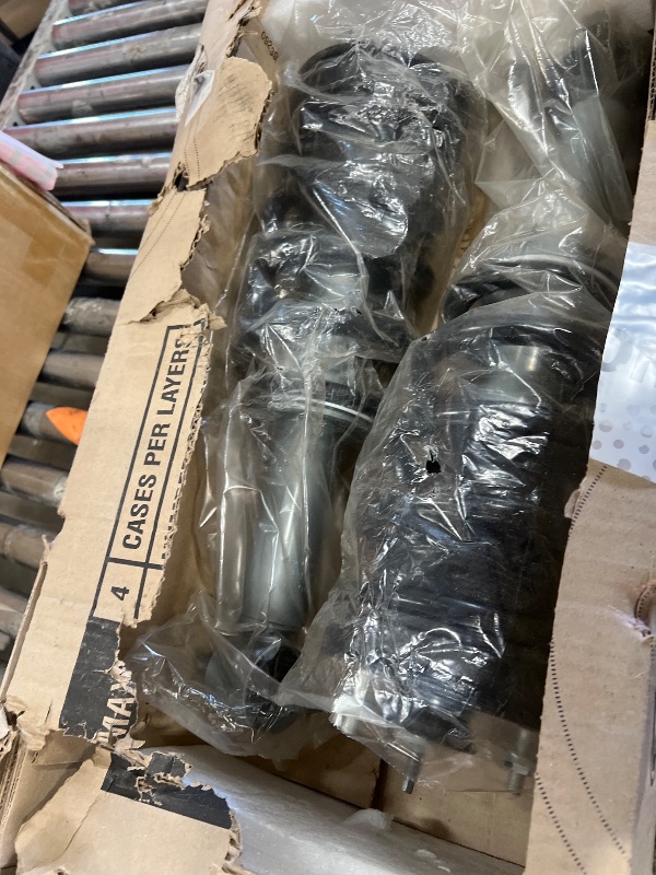 Photo 1 of *** PARTIAL SET - SEE NOTES AND PICTURES *** Rough Country 3.5" Lift Kit with N3 Struts & N3 Rear Shocks for Chevy Avalanche, Tahoe, Suburban & GMC Yukon 1500 2WD/4WD (2007-2020) - Red Control Arms, Up to 32" Tires