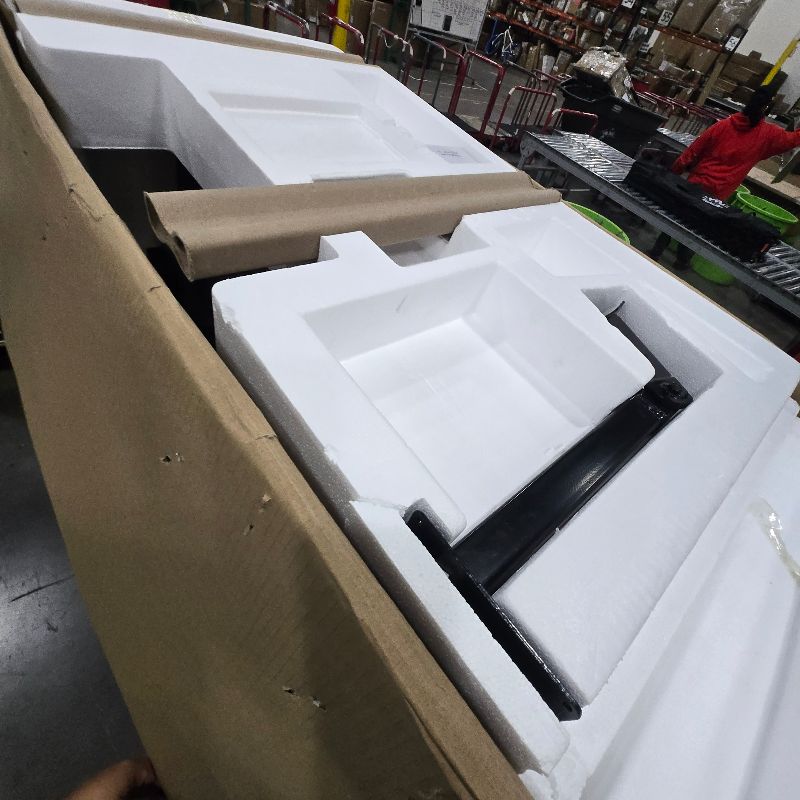 Photo 1 of ***ITEM MAY HAVE ISSUES WITH FUNCTIONALITY/UNABLE TO TEST***
ProForm Sport RL Rower IFit Compatible