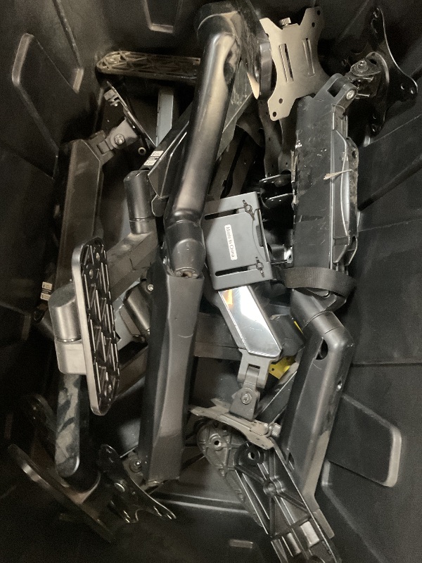 Photo 1 of *PARTS ONLY/FINALS SALE NO REDUNDS** BUNDLE OF ASSORTED MONITOR BRAKETS 