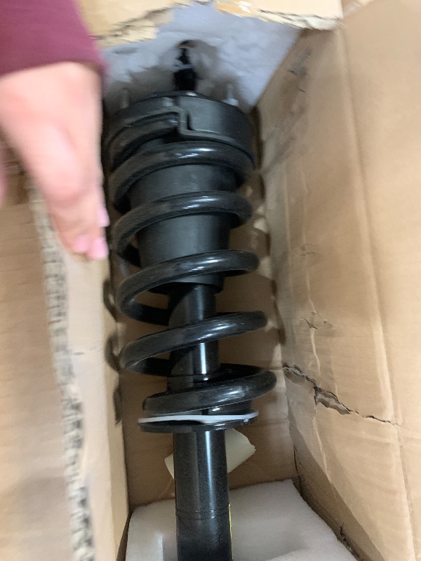 Photo 1 of (For parts/missing) Yutmatin 84176631 Pair Front Shock Struts Assy Magnetic Compatible with Cadillac Escalade Tahoe Yukon Suburban Silverado Sierra 1500 Yukon XL 2015-2020 84977478 84061228 23312167