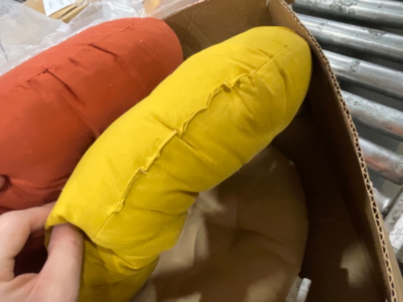 Photo 1 of *** only has four pillows****
Fumete 12 Pcs Floor Pillows Cushions Seating 16 x 16 Inches Color Round Seat Reading Floor Chair Cushions for Kids Adults Classroom Home School Playing Supplies(Warm Color)