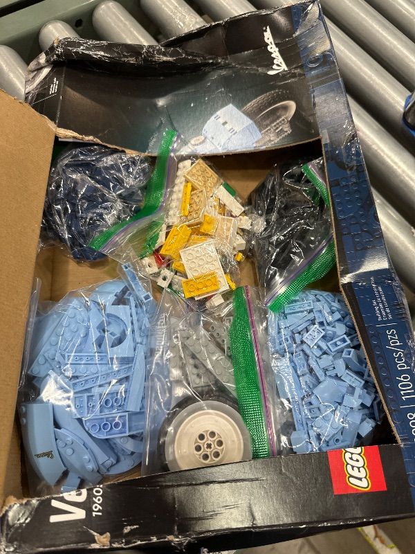 Photo 1 of ** PARTS ONLY ** LEGO Icons Vespa 125 Model Building Kit - Vintage Italian Scooter DIY Craft Kit for Adults, Ages 18+ - Gift for Birthdays - Includes Kickstand for Easy Display - 10298